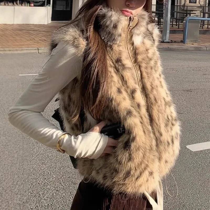 Women'S Fashion Gilet - Women's Leopard Print Faux Fur Gilet